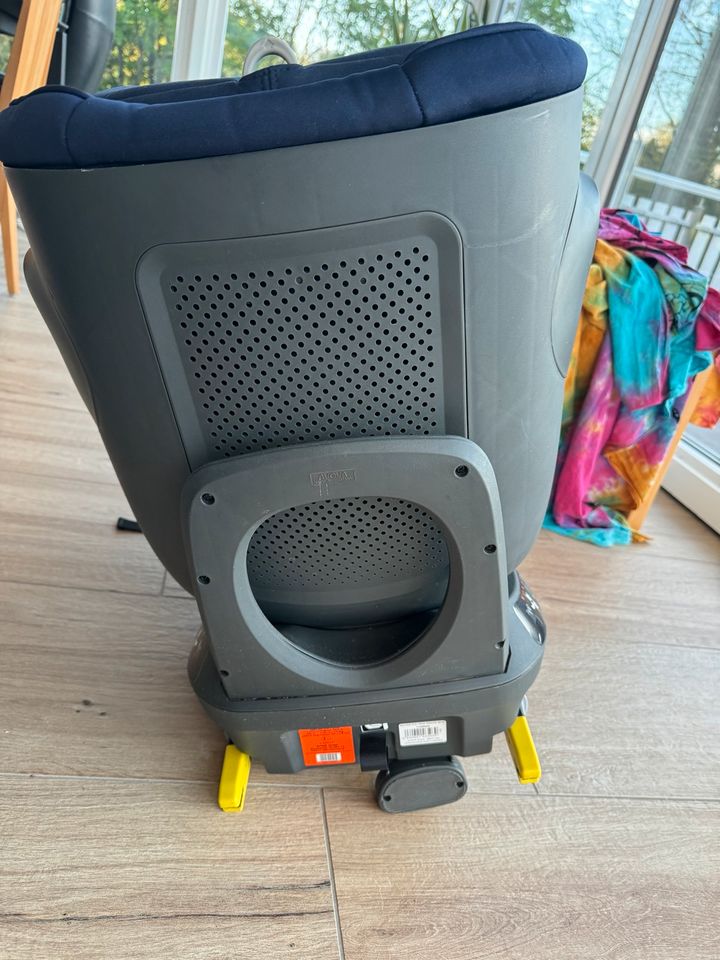 Avova Sperber reboarder Kindersitz i-size autositz isofix drehbar in Eppelborn