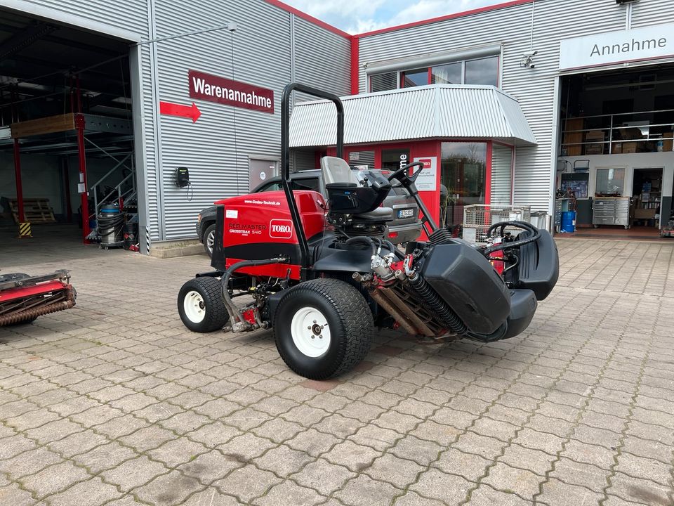 Toro Reelmaster 5410 Spindelmäher Rasenmäher Fairwaymäher in Geschendorf