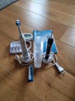 2 oral B  elektrische Zahnbürsten Baden-Württemberg - Walzbachtal Vorschau