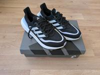 Neu! ADIDAS Ultraboost light Gr.44 Sneaker Turnschuhe Running Niedersachsen - Verden Vorschau