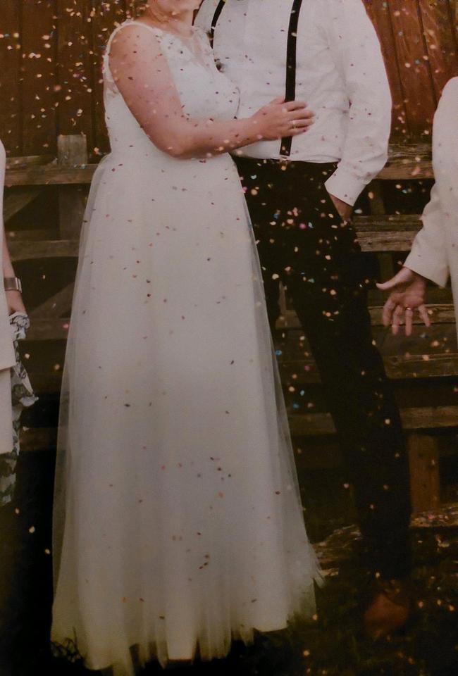 Brautkleid, Hochzeitskleid, Vintage und Boho, Tüll und Spitze in Nübbel