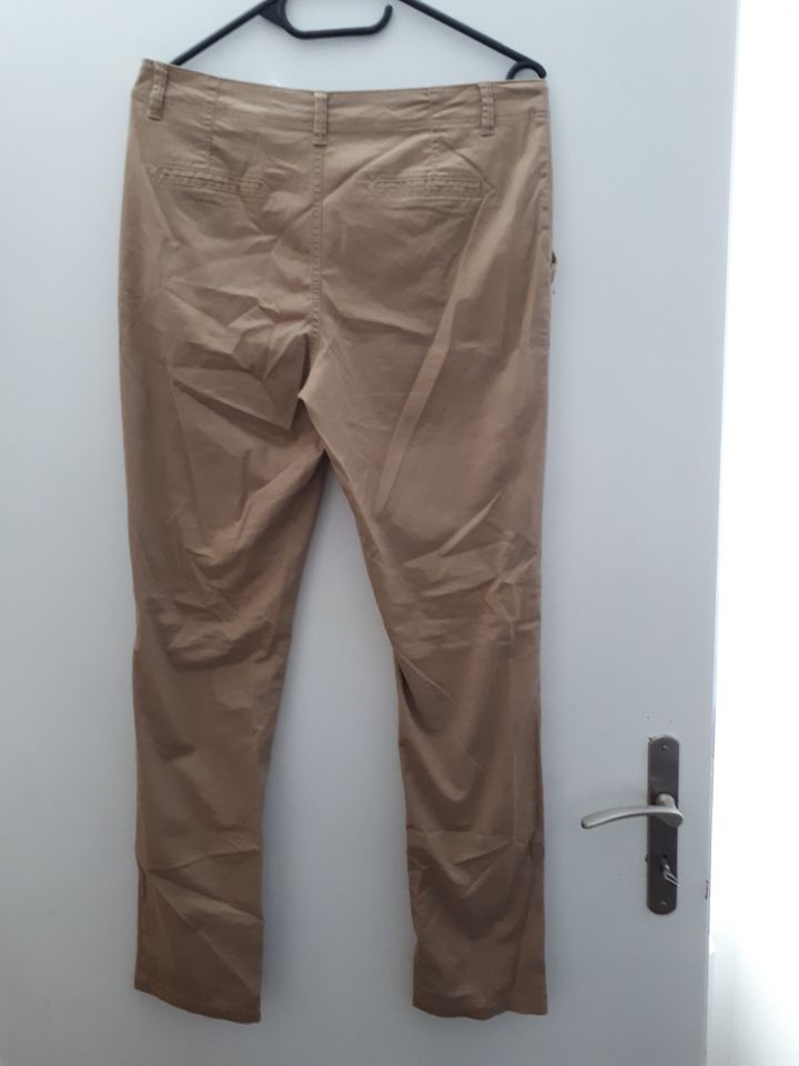 Sommerhose für Jungen von John Baner, beige Gr.164 in Petersberg (Saalekreis)