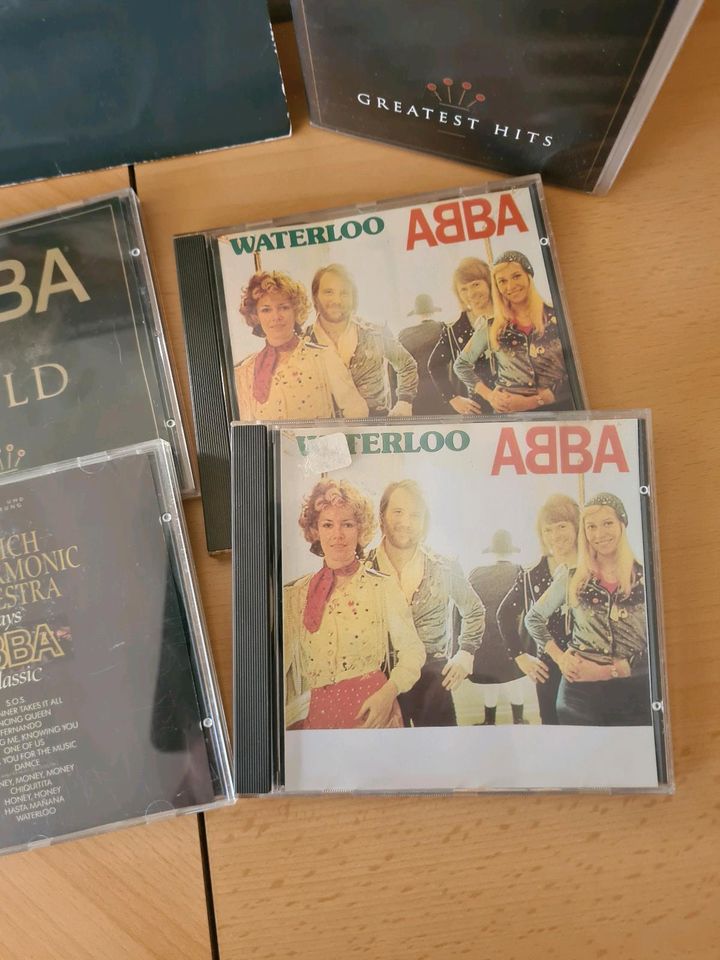 ABBA 6 CDs,1 Schallplatte,1 VHs in Berlin