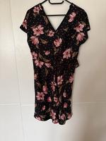 Guess Kleid Nordrhein-Westfalen - Soest Vorschau