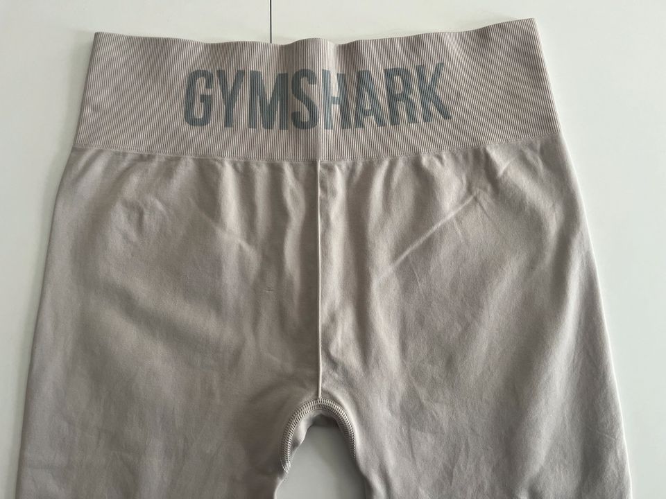 Gymshark Leggings Flex beige weich M in Saarbrücken