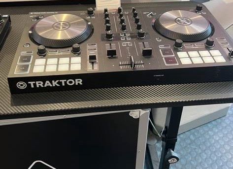 DJ Controller Traktor in Rastatt