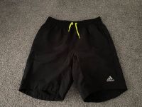 schwarze Adidas Sport Short, Gr. 140 Niedersachsen - Bad Harzburg Vorschau