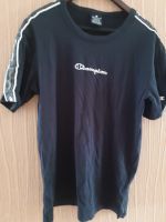 Herren/Jungen T Shirt  gr L .Champion .Blau Wuppertal - Oberbarmen Vorschau