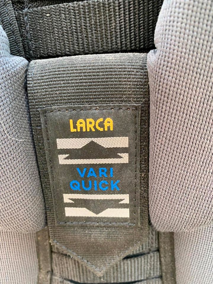 Larca Kid Carrier in Leimersheim