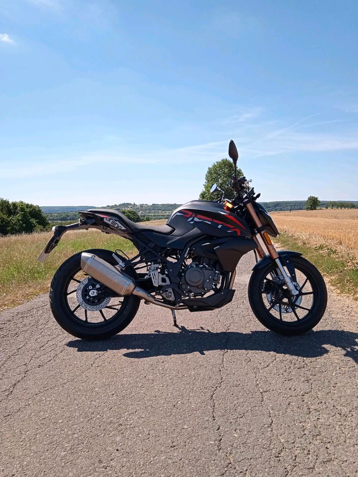 Online Pista 125 ABS /NO KTM YAMAHA in Saarbrücken