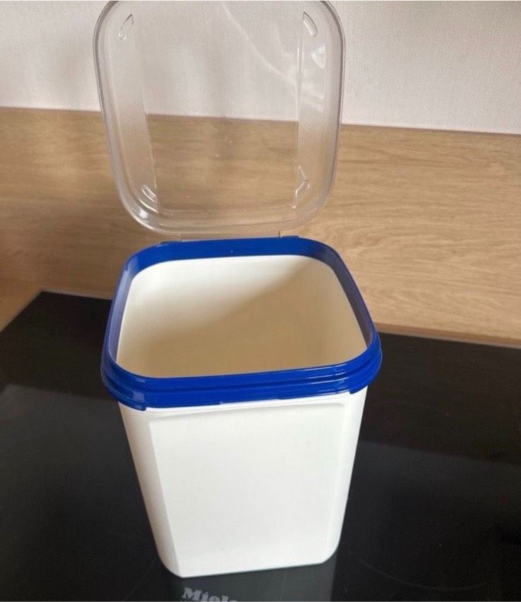 Tupperware Vorratsdose 5,5l in St. Ingbert