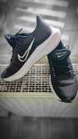 Nike AirZoom Winflo Laufschuhe Gr. 38 zu verkaufen Bayern - Unterhaching Vorschau