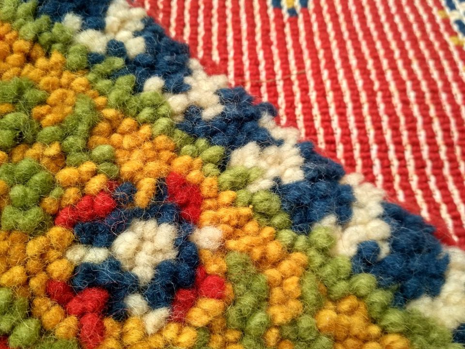 Junghans-Wolle Wandteppich handgeknüpft Teppich in Nienstädt
