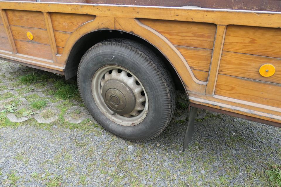 Hänger, Oldtimer, UNIKAT, Tischlerarbeit, 05.03.1958 Erstzul. in Weißwasser