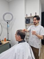 Barber / Hairdresser (m/f/d) wanted Berlin - Charlottenburg Vorschau