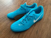 Nike Hallenschuhe Phantom GX II Gr. 43 Nordrhein-Westfalen - Bad Laasphe Vorschau