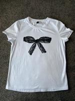 t-shirt mit schleifenprint Bayern - Schongau Vorschau