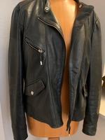 Damen Lederjacke Massimo Dutti schwarz Gr. M/L München - Bogenhausen Vorschau