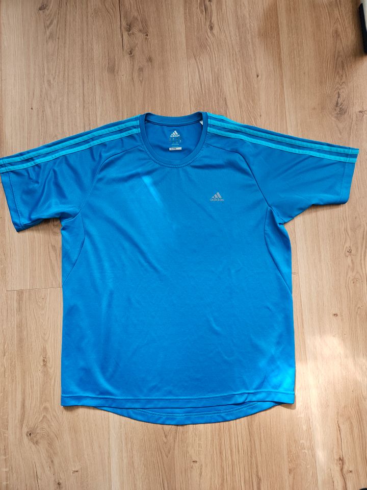 Adidas Sport T-Shirt Größe L in Nürnberg (Mittelfr)