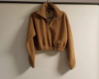 Beiger / Hellbrauner kurzer Pullover aus Teddystoff Größe M Harburg - Hamburg Heimfeld Vorschau