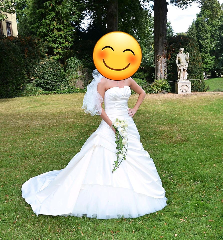 Brautkleid von La Sposa in Wickede (Ruhr)