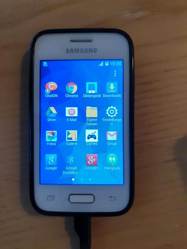 Samsung Galaxy Young 2 SM-G130HN + Schutzhülle in Hamburg