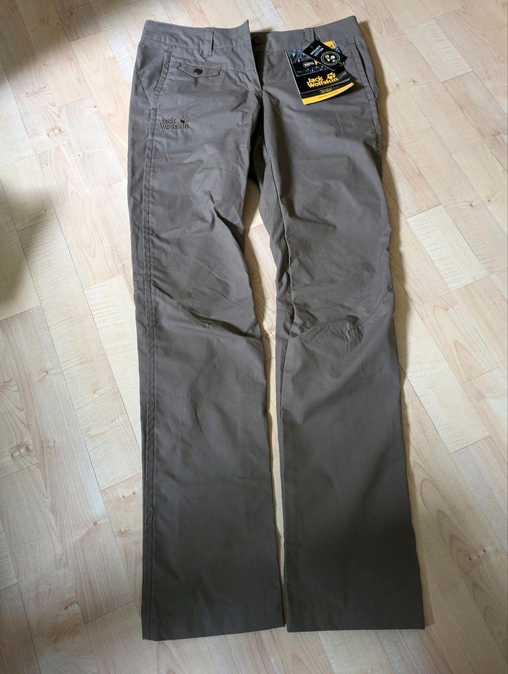 Jack Wolfskin Hose, Wanderhose, Chino, Neu m. Etikett in Forchheim