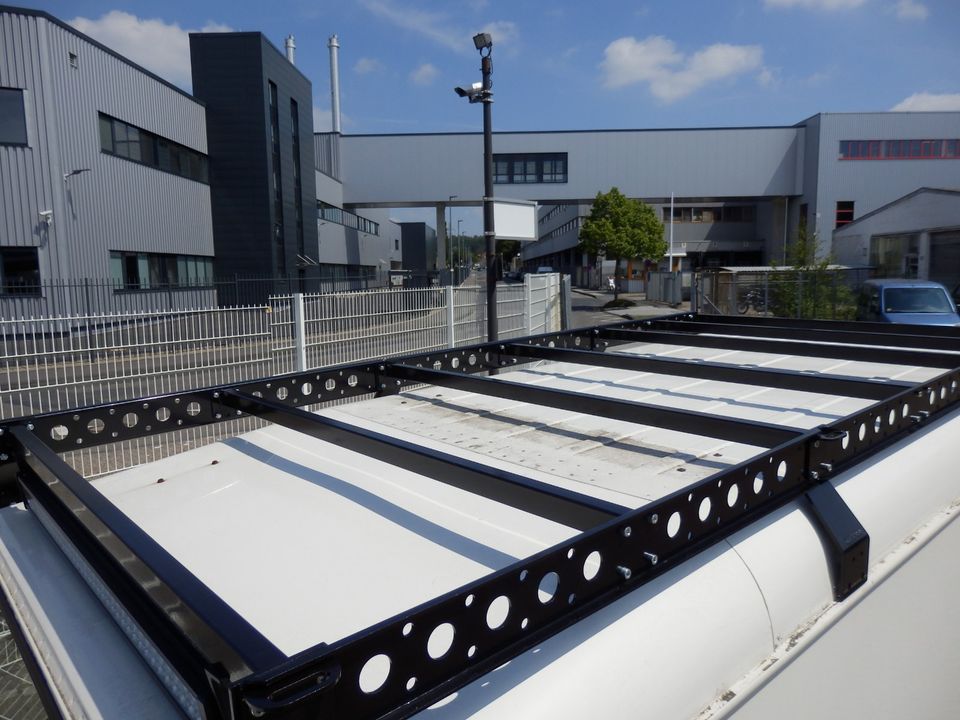 Neuer Dachträger für Land Rover Defender 110, roof rack in Bergisch Gladbach