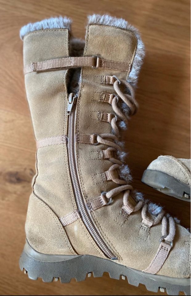 Skechers / Winterstiefel Wildleder / Gr. 37 / beige in Rostock