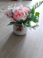 Kunstblume rosa weiß mit Topf „Home sweet Home“ Schleswig-Holstein - Dänischenhagen Vorschau