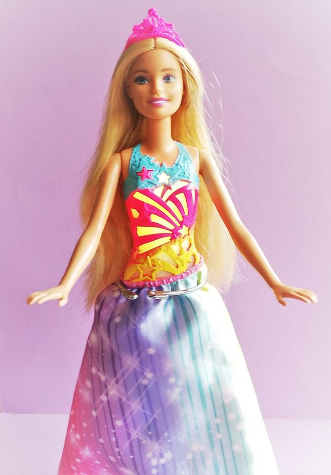 Mattel FRB12 Barbie Dreamtopia - Magische Haarspiel-Prinzessin in Leverkusen