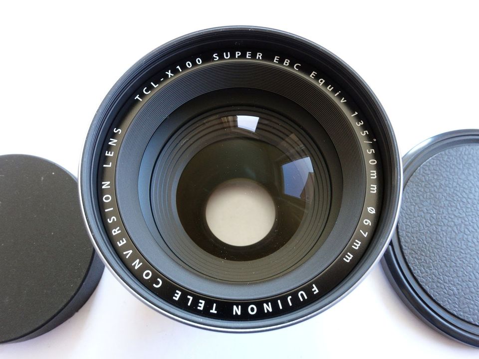 Fujifilm Fujinon TCL-X100 Tele Conversion Lens in Kiel
