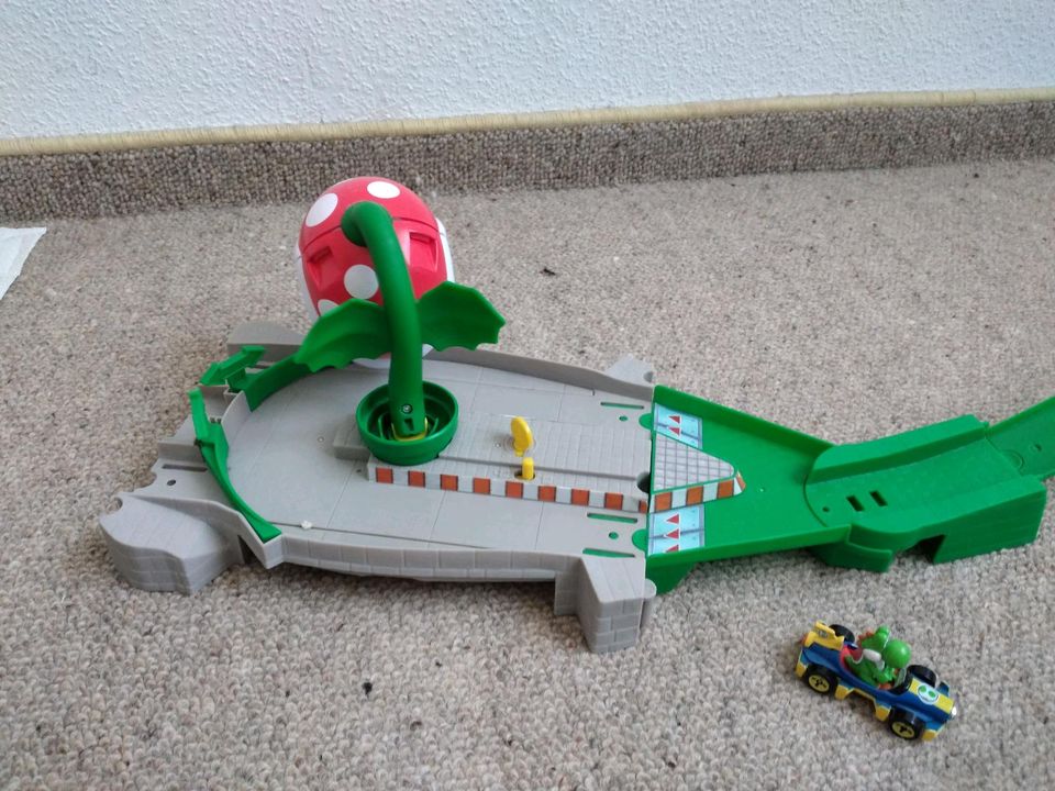 Hot Wheels! Super Mario Bahn! Wie NEU! in Oer-Erkenschwick