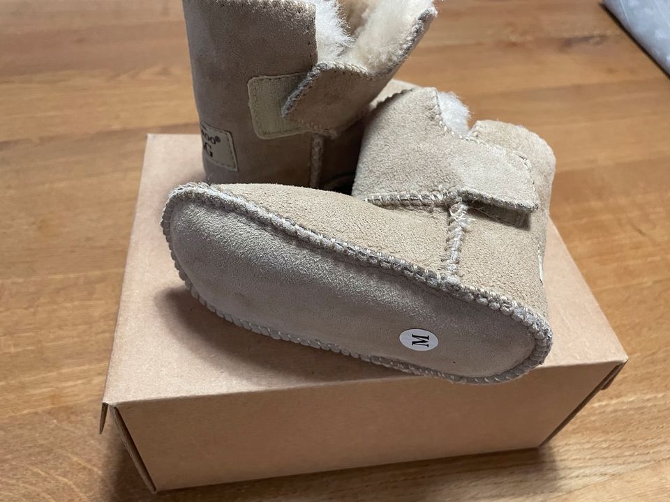 UGG Babyschuhe in Hattingen