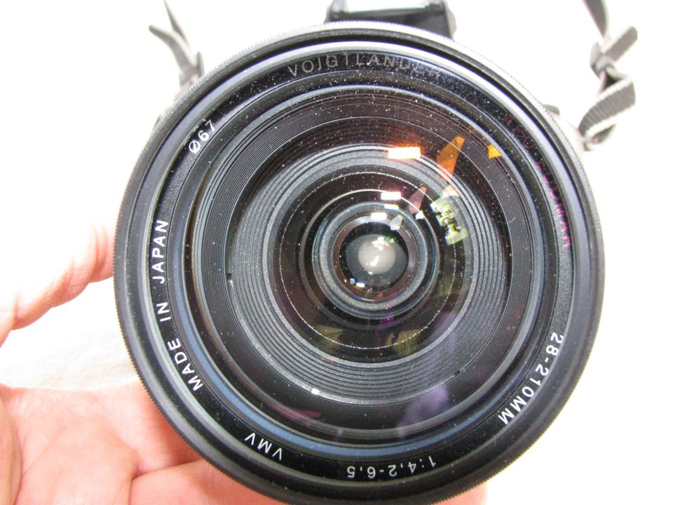 Spiegelreflex Kamera Canon EOS 300 M mit Voigtländer Zoom in Remseck am Neckar