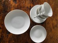 3 Rosenthal Tee Tassen mit Untertasse u Kuchentellern Hessen - Hohenstein Vorschau