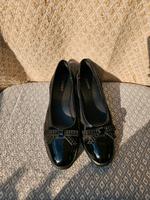 Ballarinas schwarz glänzend Gr.39 Nordrhein-Westfalen - Frechen Vorschau