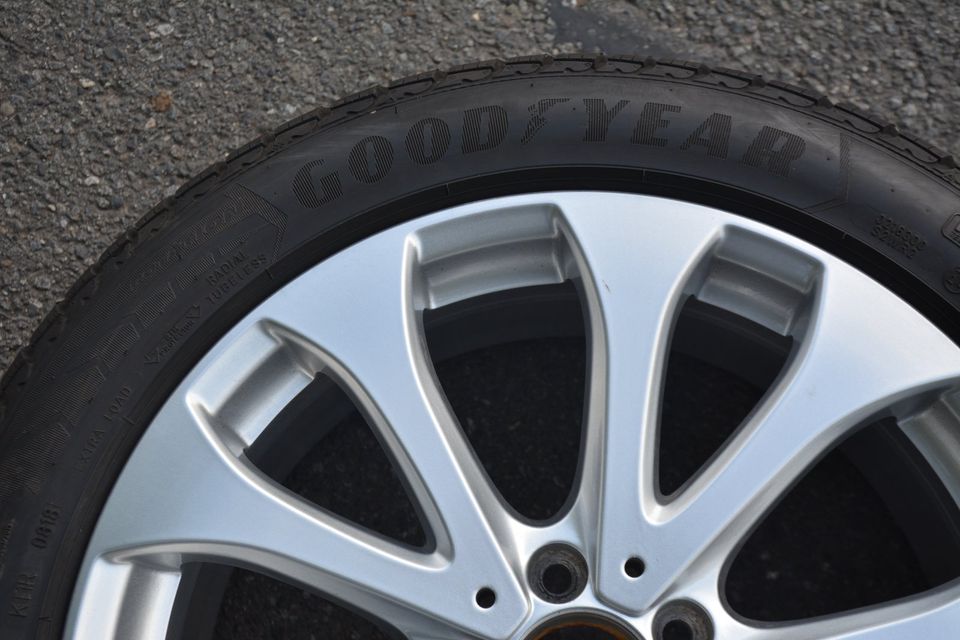 245-45-R18 WINTER GOODYEAR RUNFLAT MERCEDES FELGE 8,0Jx18 ET43 in Hessisch Oldendorf