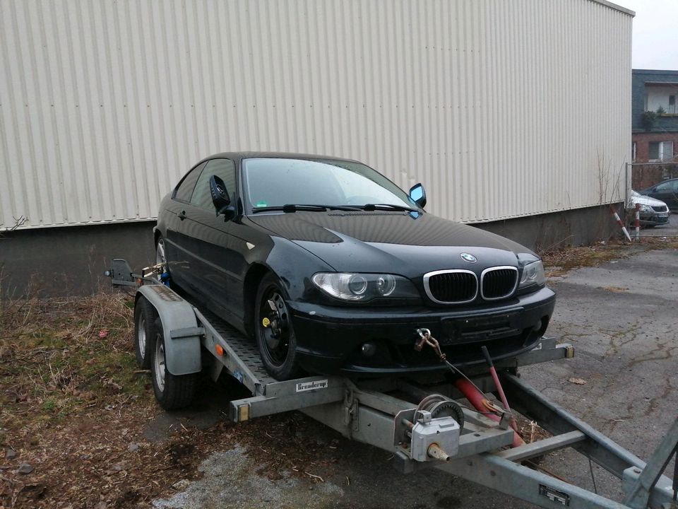 Bmw e46 coupe 318 ci Schlacht schlachtfest teile facelift shaphir in Remscheid