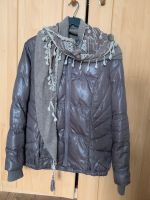 Damen Winterjacke mit passendem Halstuch Gr 42 toffee Bayern - Babenhausen Vorschau