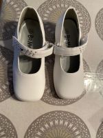 Verkaufe Kinder Ballerinas/Schuhe (festlich), weiß, Gr. 25, neu Nordrhein-Westfalen - Tönisvorst Vorschau