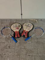 Mini Badmintonschläger + Mensch Ärger dich nicht Schläger 2in1 Nordrhein-Westfalen - Delbrück Vorschau