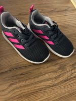 Neue Adidas Kinderschuhe in Gr. 22 Niedersachsen - Osnabrück Vorschau