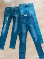 Diverse Jeans    gr 25.26....KAUM  ANGEZOGENE   für  je  10 euro Baden-Württemberg - Friedrichshafen Vorschau