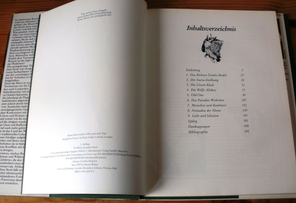 Tierbuch: Das Königreich der Löwen; Jonathan Scott; C. Bertelsman in Dietfurt an der Altmühl