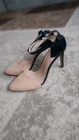Stradivarius High Heels Pumps Gr. 39 beige dunkelblau Nordrhein-Westfalen - Gütersloh Vorschau