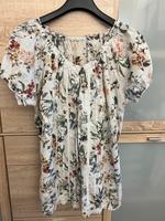Bluse - kurzarm - romantisches Blumenmuster - mit Spitze - Gr. 44 Bayern - Goldbach Vorschau