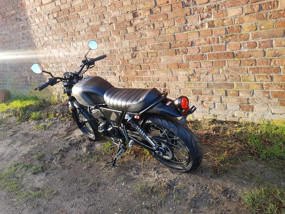 Motorrad Bobber 125ccm RT CBS Sondermodel Bullet in Bergen