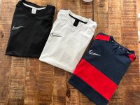 NIKE 3x Sport Shirt Dry Fit L fitted schwarz, weiß, blau/rot Hessen - Bad Homburg Vorschau