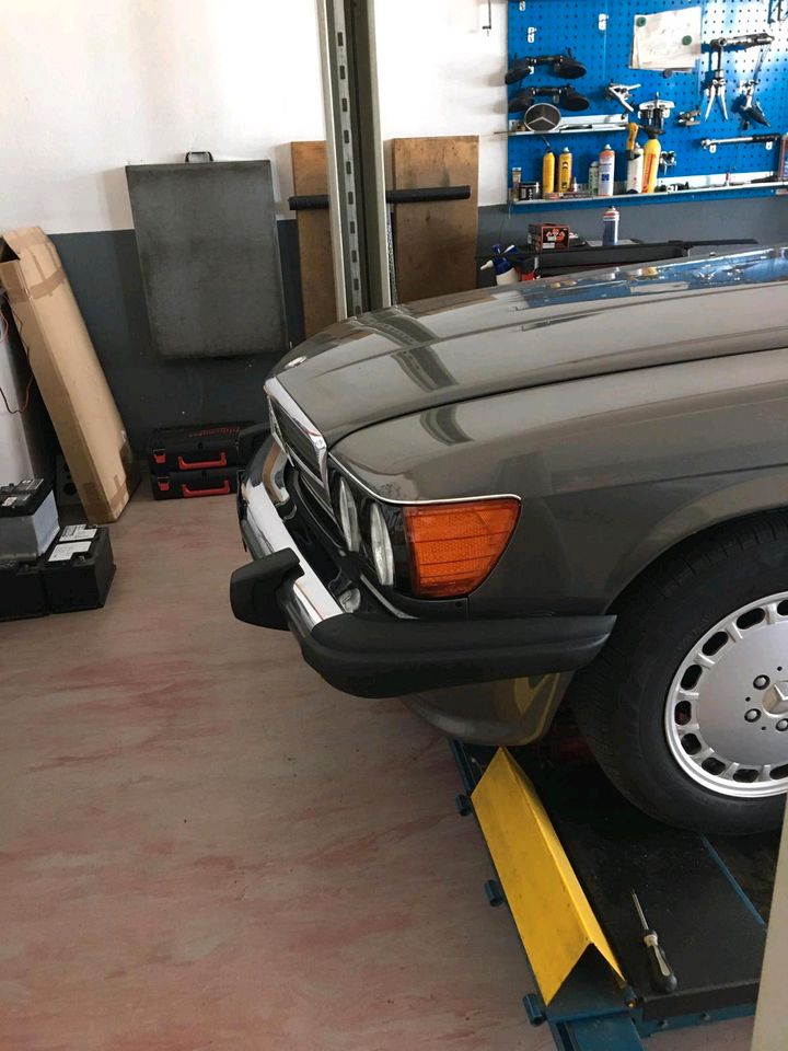 Mercedes w107 r107 w115 w116 SLC verkürzte Stoßstange in Vreden